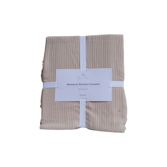 Matelassé Bamboo Coverlet